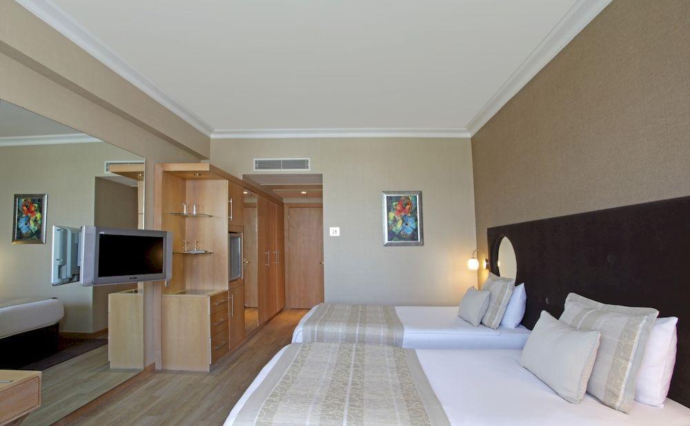 Hotel Wow Airport Istanboel