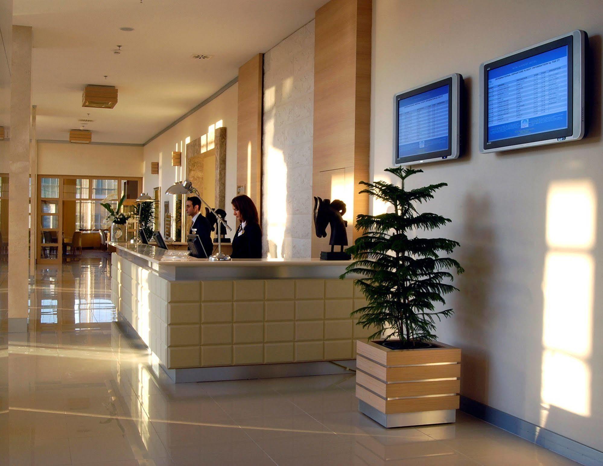 Wow Airport Hotel Istanboel